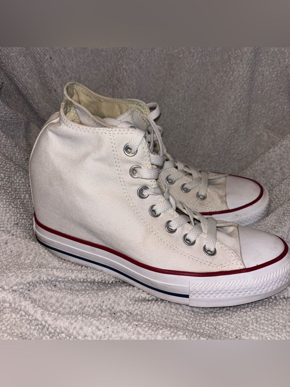 Converse Wedges